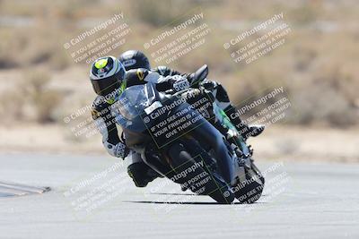 media/Oct-02-2025-Racers Edge (Thu) [[2c91cb6ab3]]/3-B Group/Session 3-Turn 16 (12pm)/